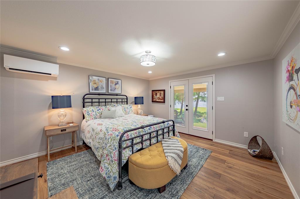 Bushwhacker Peninsula Sub - Residential