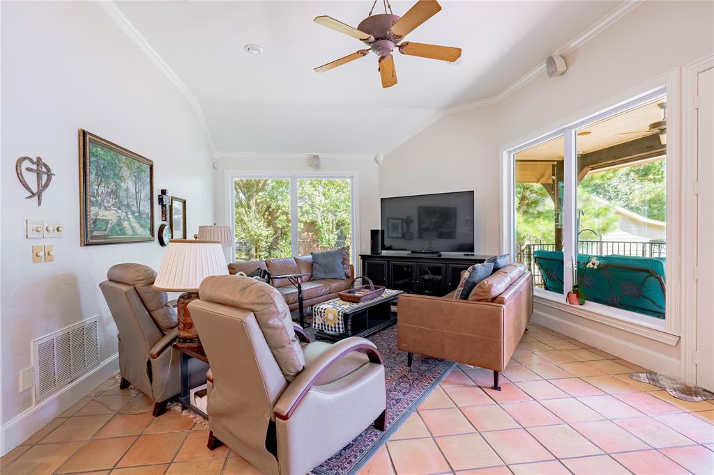 Bushwhacker Peninsula Sub - Residential