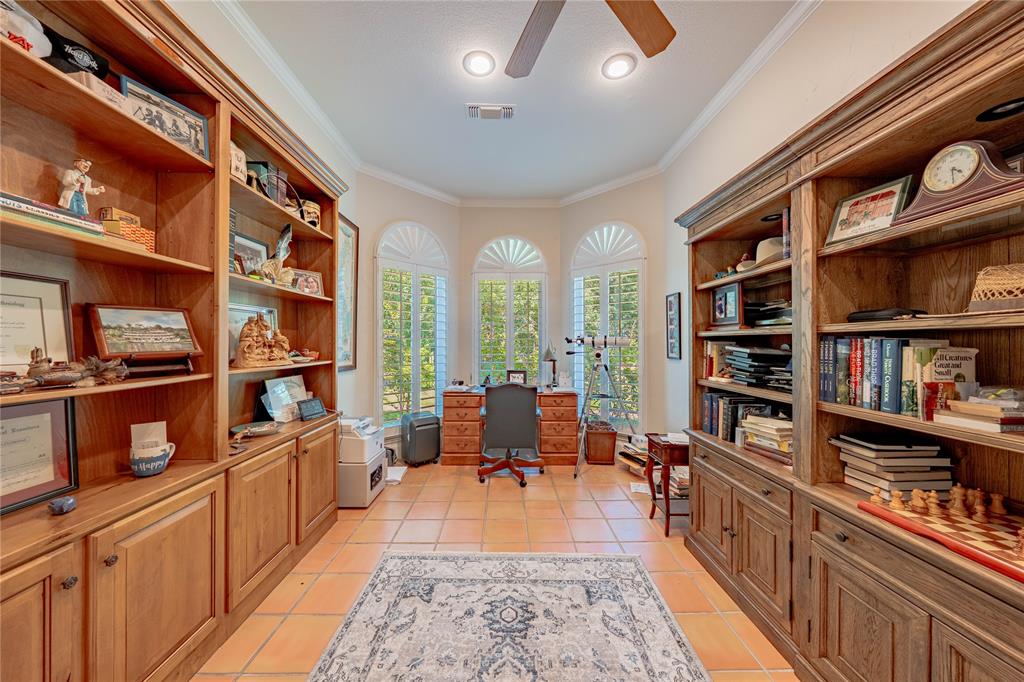 Bushwhacker Peninsula Sub - Residential