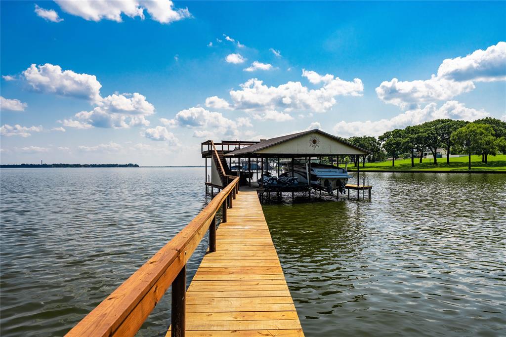 Bushwhacker Peninsula Sub - Residential