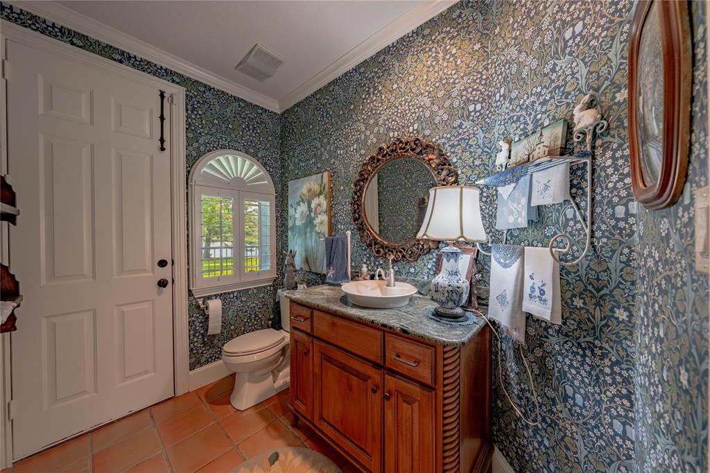 Bushwhacker Peninsula Sub - Residential