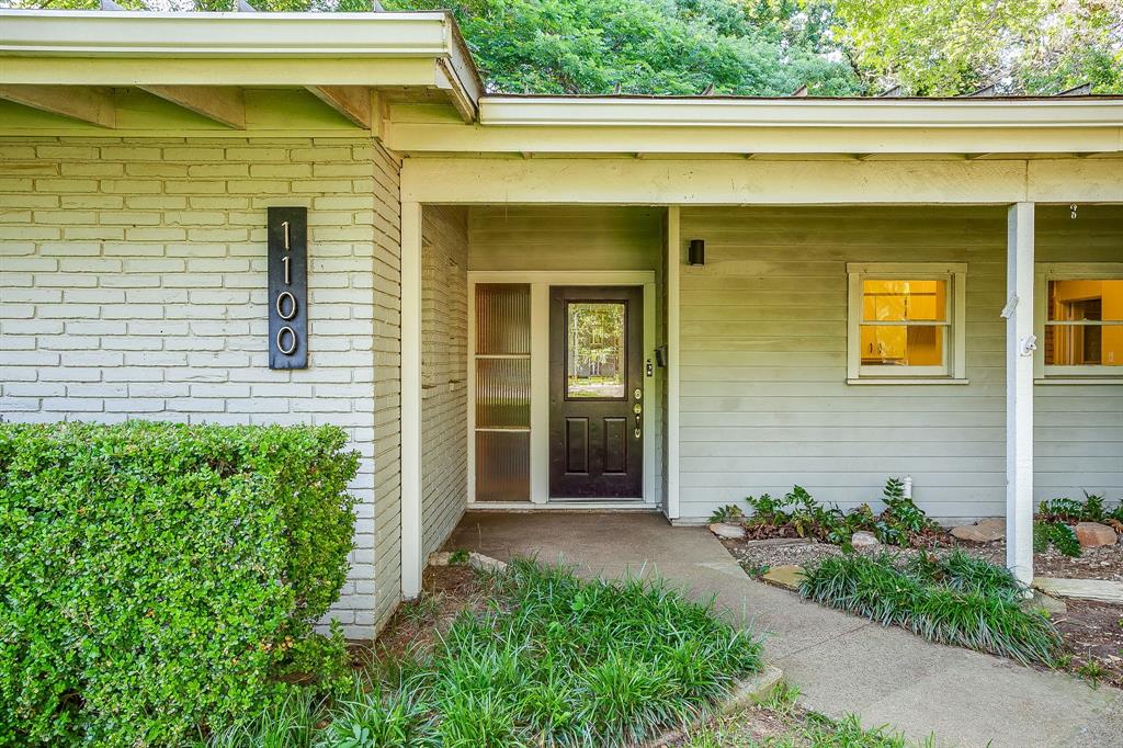 1100 Mockingbird Lane