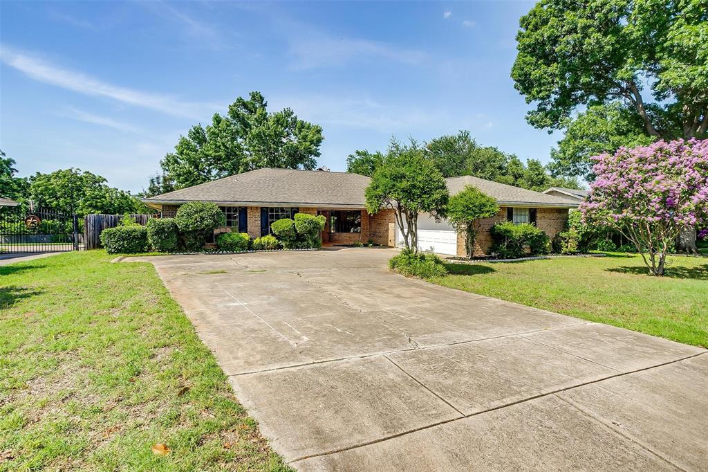 4424 Foxfire Way