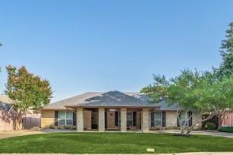 2719 N Surrey Drive Carrollton TX 75006