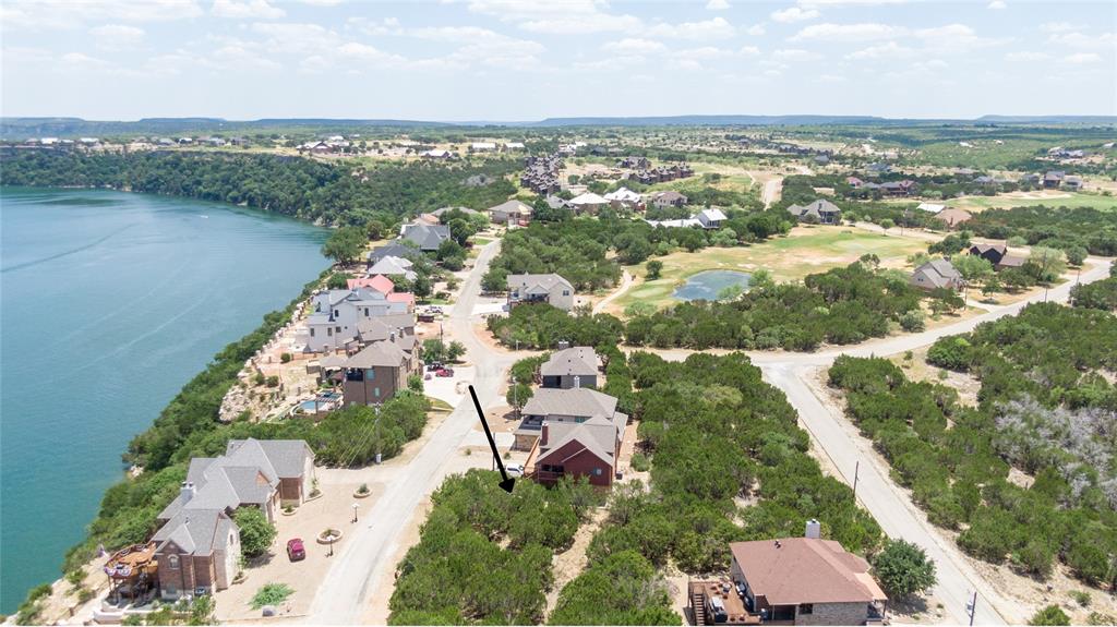 205 Oyster Bay