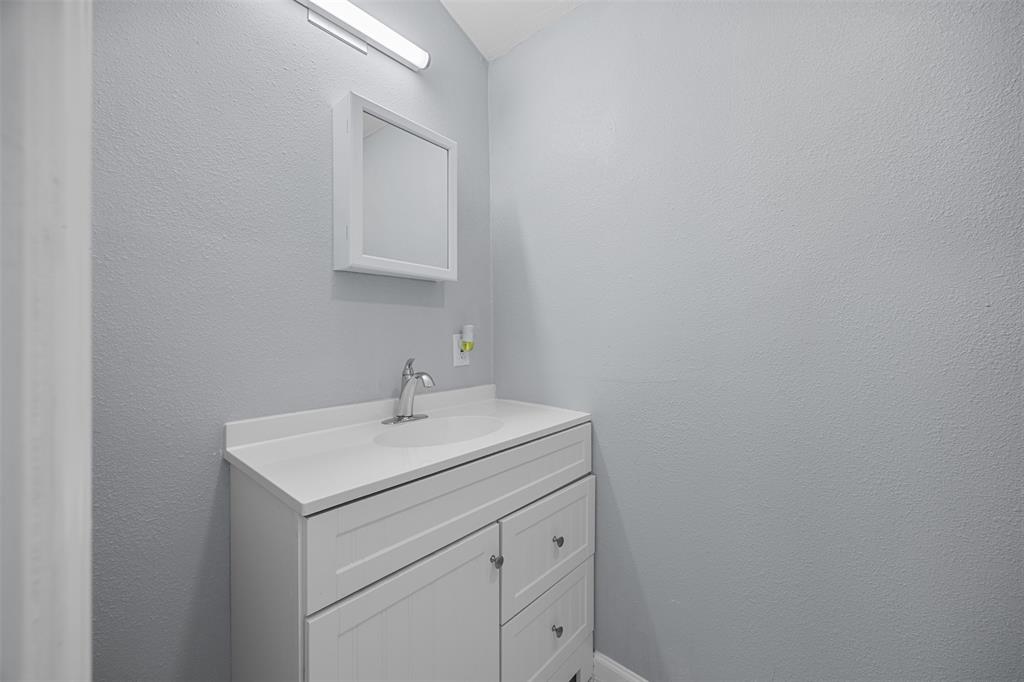 A Garza - Residential