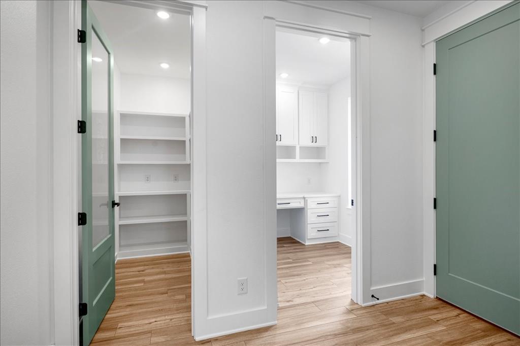 Rolling Hills - Residential