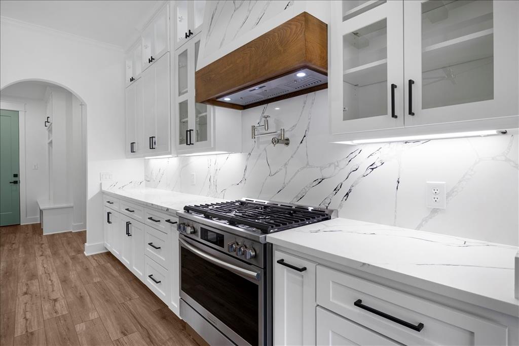 Rolling Hills - Residential