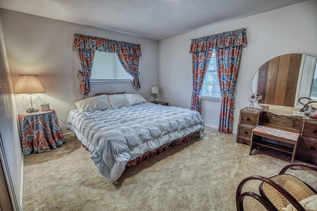 M H Breedlove - Farm