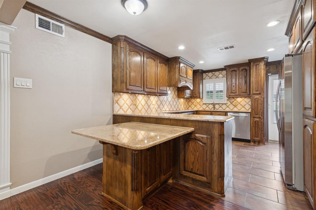 Birchbrook 02 Condo - Residential