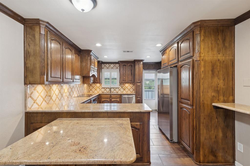 Birchbrook 02 Condo - Residential