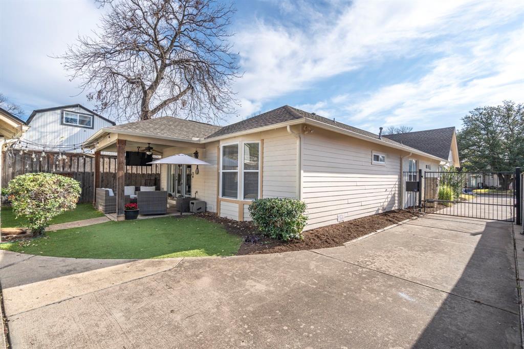 Alcott Fitzhugh Heights - Residential