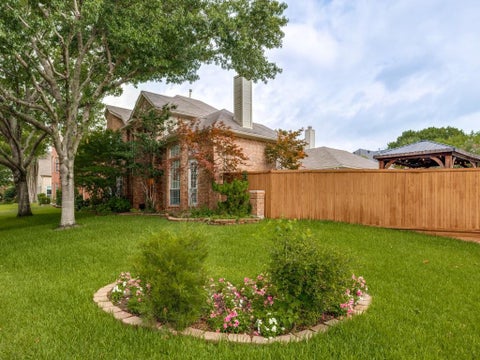 Tiny photo for 701 pine lakes DR, Plano, TX 75025 (MLS # 21397042)