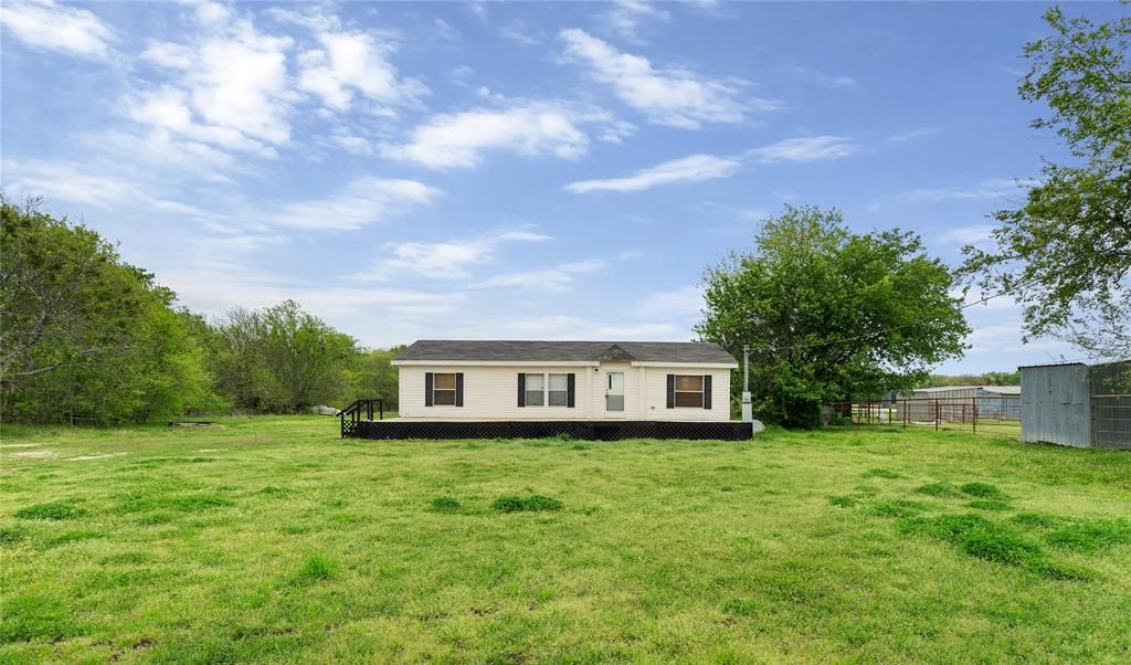 listing image 0