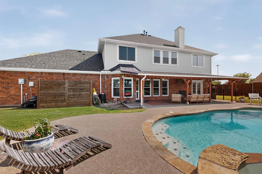 2336 Saddlebrook Lane