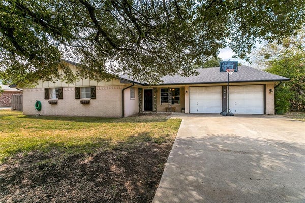 5474 VALLEY DR, FORT WORTH, TX 76140 - Image 2f4a02d61bbac65e6fbfb7eca8ec7639/184561679