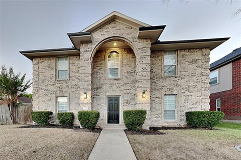 Photo of 115 Pullman Place, Wylie, TX 75098 (MLS # 21408996)