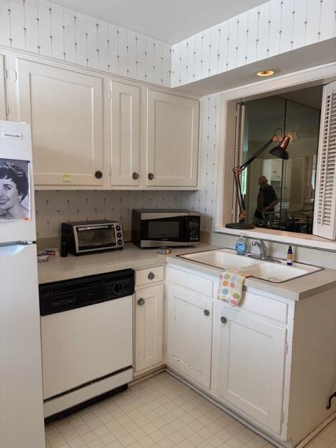 Tanglewood Twnhms Condos - Residential