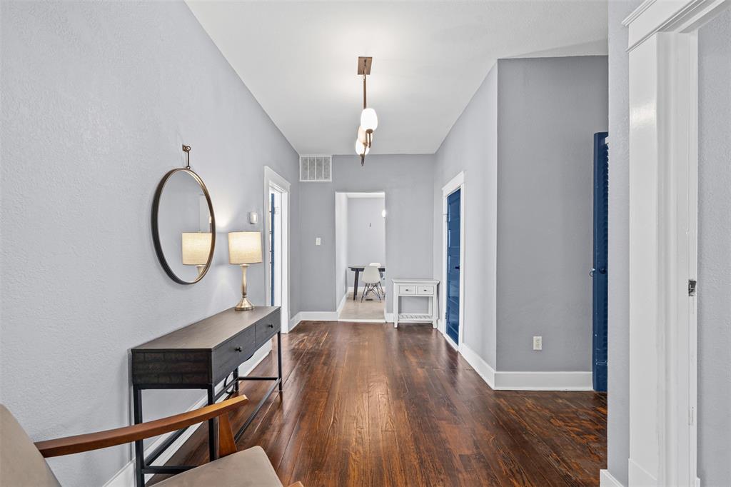 Winnetka Heights - Residential Lease