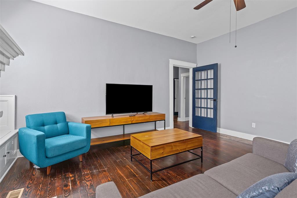 Winnetka Heights - Residential Lease