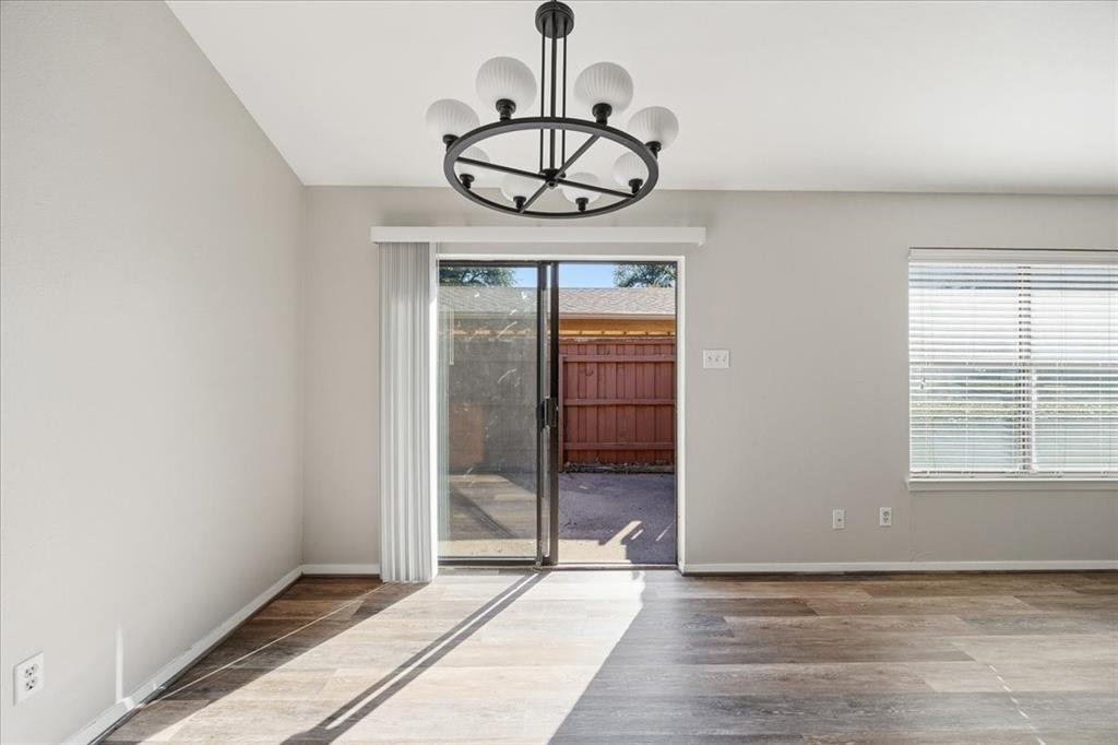 Cedar Creek Twnhms - Residential