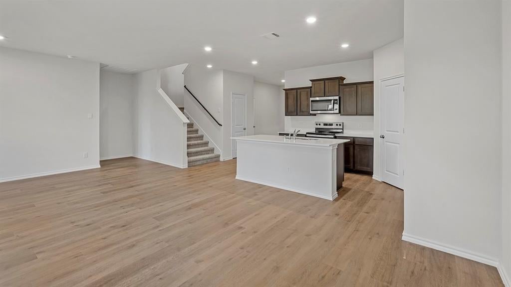 1627 Mantle Road