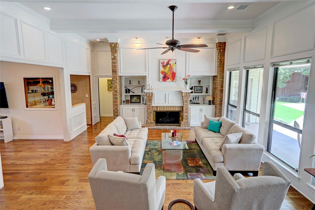 5802 London Lane
