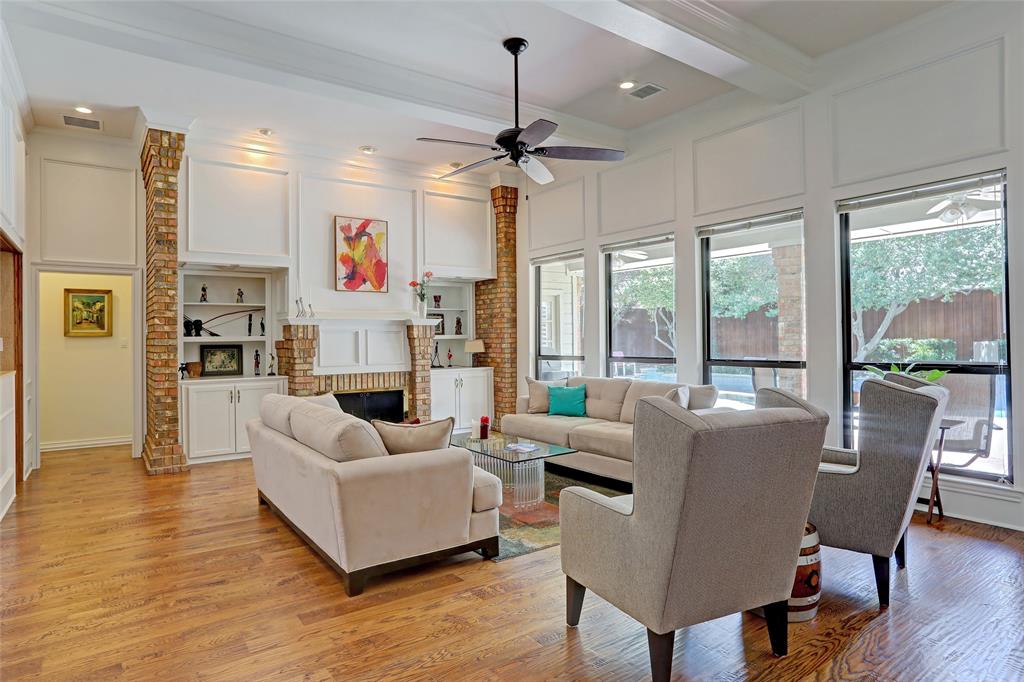 5802 London Lane