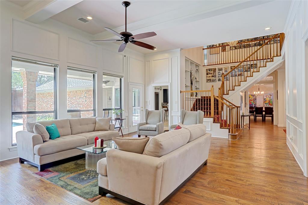 5802 London Lane