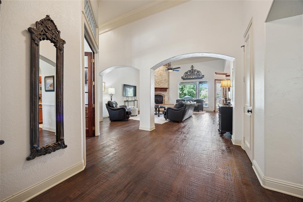 1216 Thornwood Drive