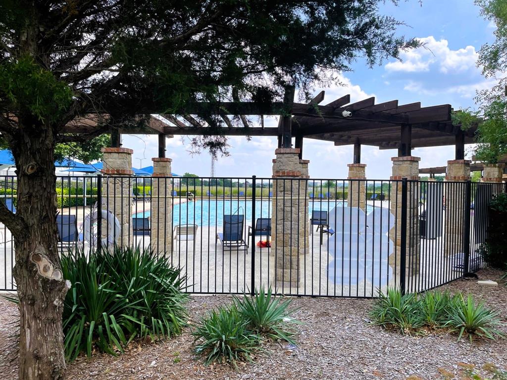 Heatherwood Ph One - Residential Lease