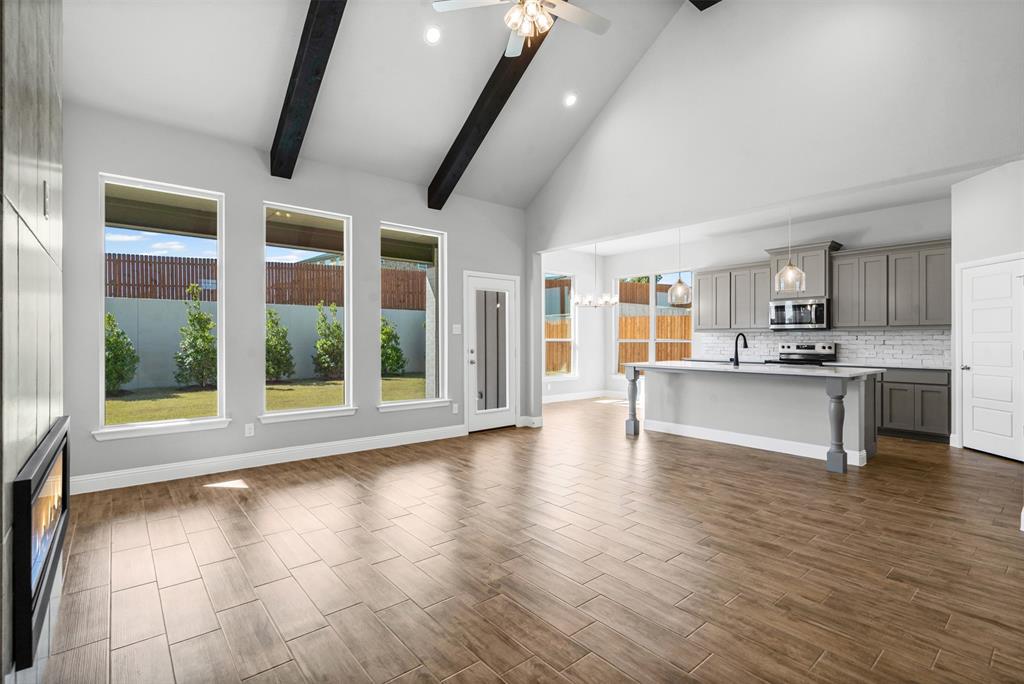 Rock Ridge - Residential