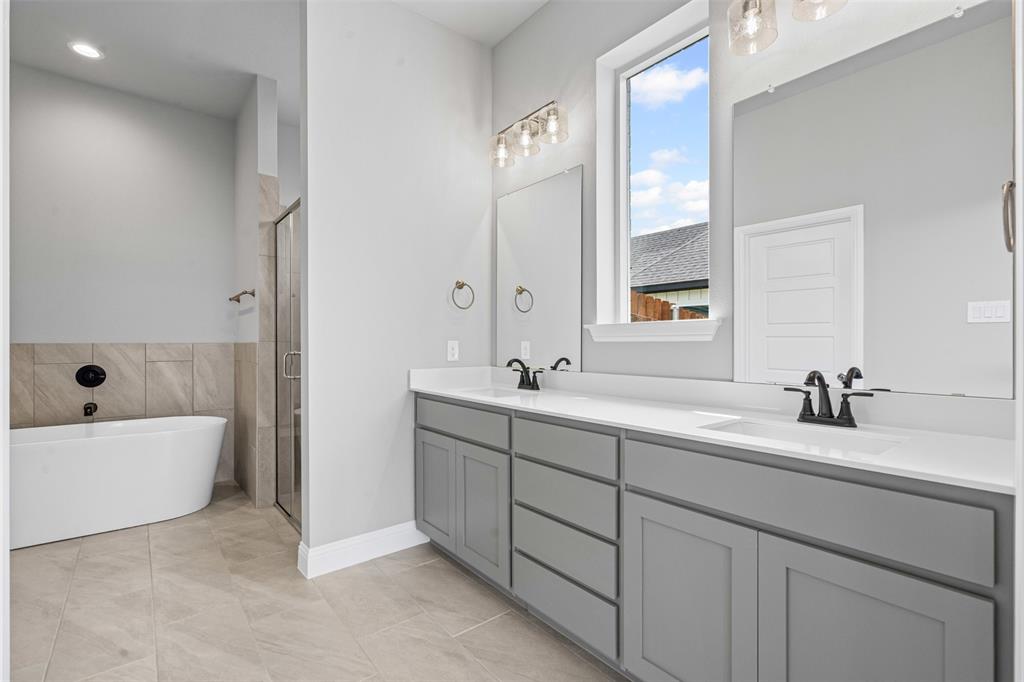 Rock Ridge - Residential