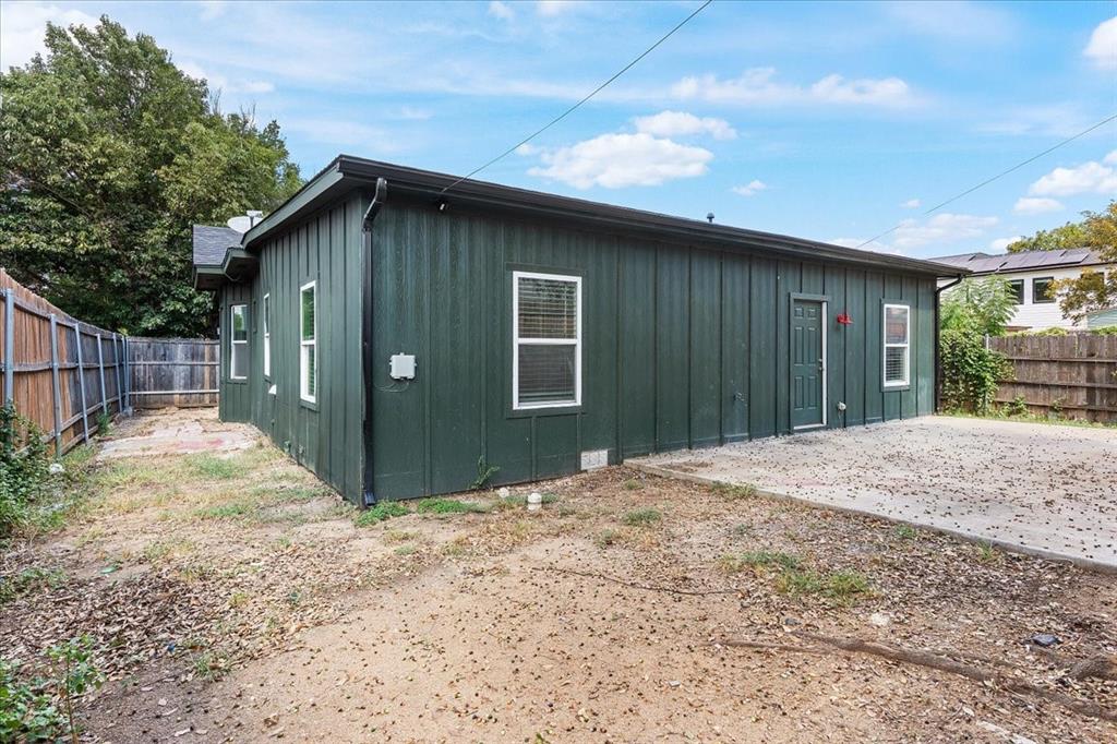 Dallas Land & Loan 3 - Residential