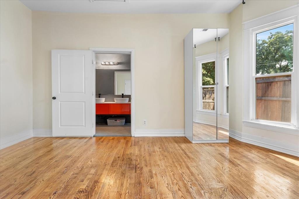 Dallas Land & Loan 3 - Residential