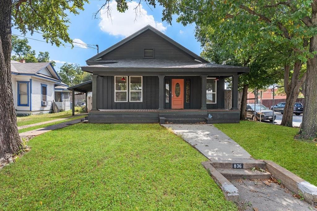 836 W 8th Street