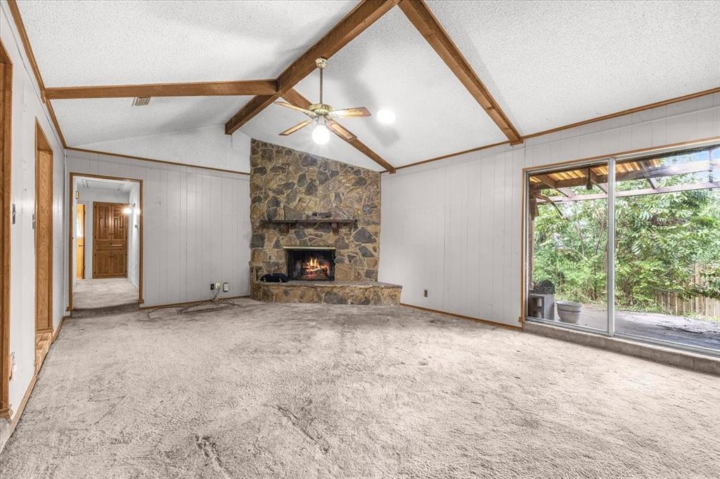 1007 Field Crest Court