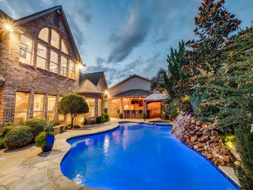 100 Bentwood Court