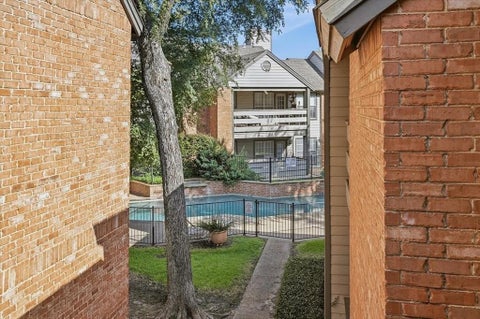 Tiny photo for 264 Jefferson Parkway, Fort Worth, TX 76107 (MLS # 21395718)