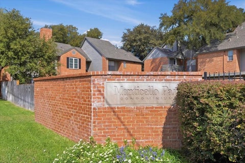 Tiny photo for 264 Jefferson Parkway, Fort Worth, TX 76107 (MLS # 21395718)