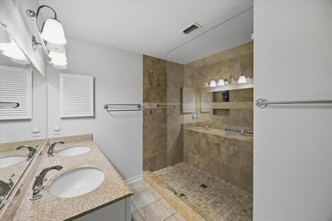 Tiny photo for 264 Jefferson Parkway, Fort Worth, TX 76107 (MLS # 21395718)