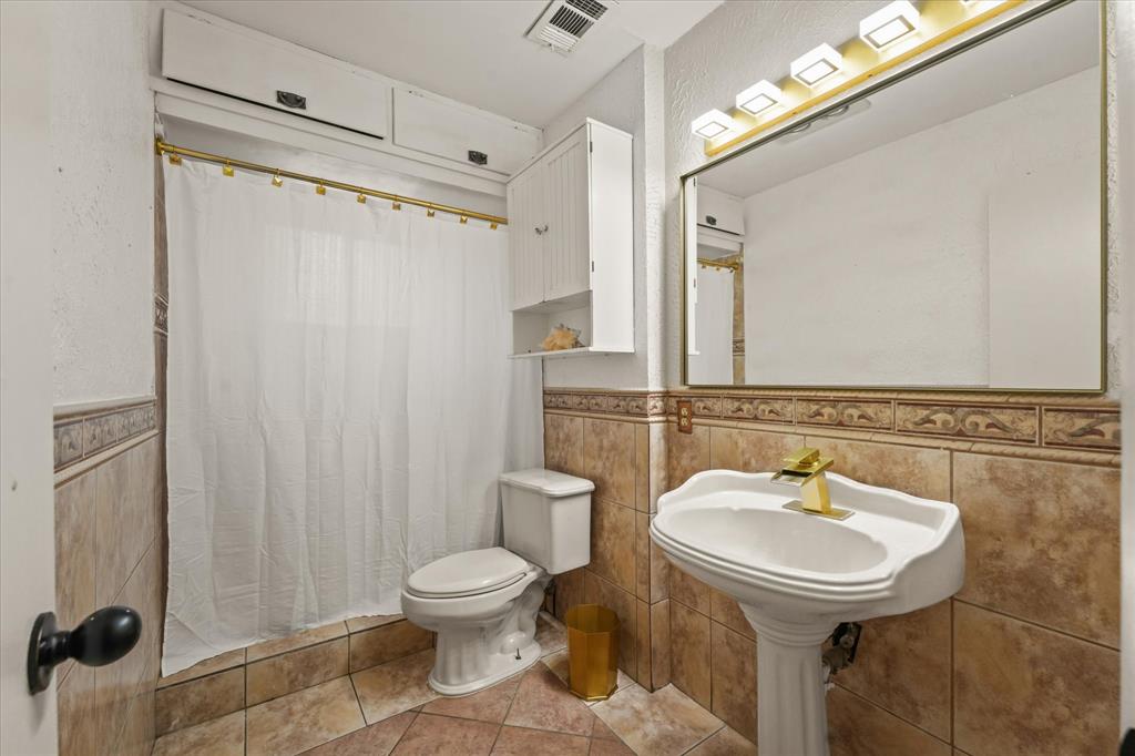 Crestview East 02 - Residential