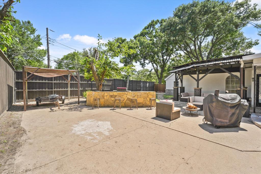 Crestview East 02 - Residential