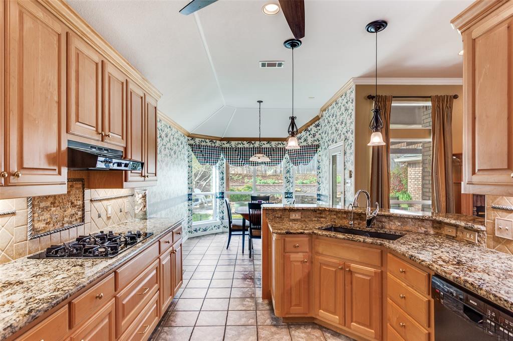 Hampton Place Fort Worth - Residential