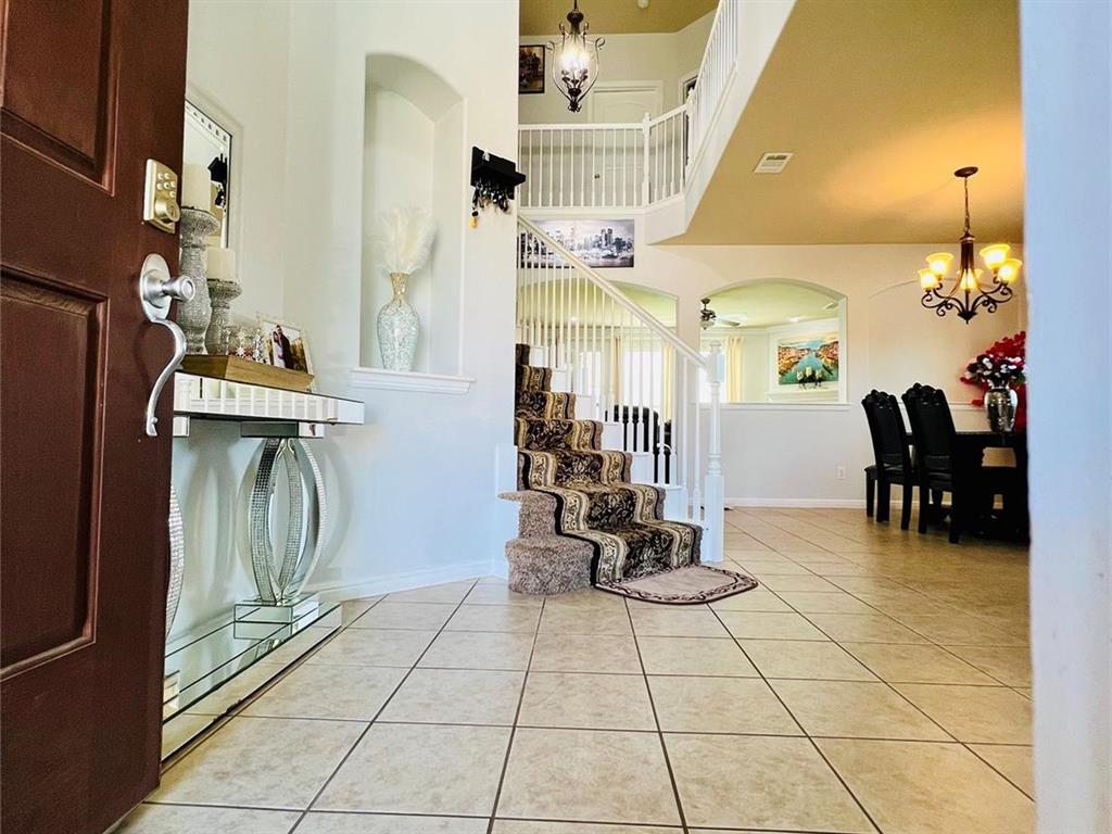 5900 Paddlefish Drive