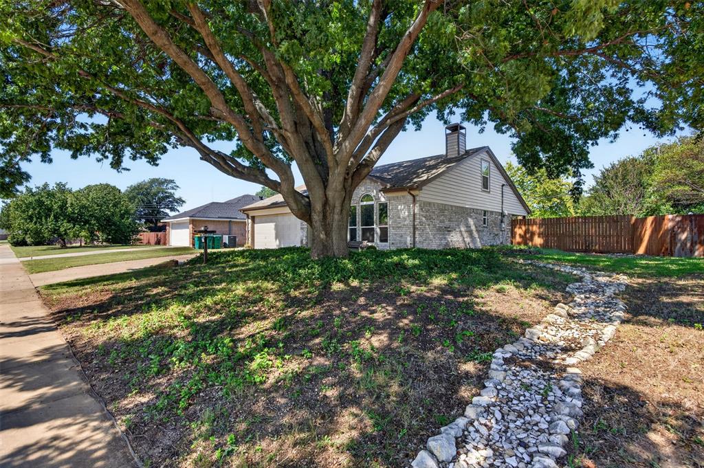 203 Briarglen Drive
