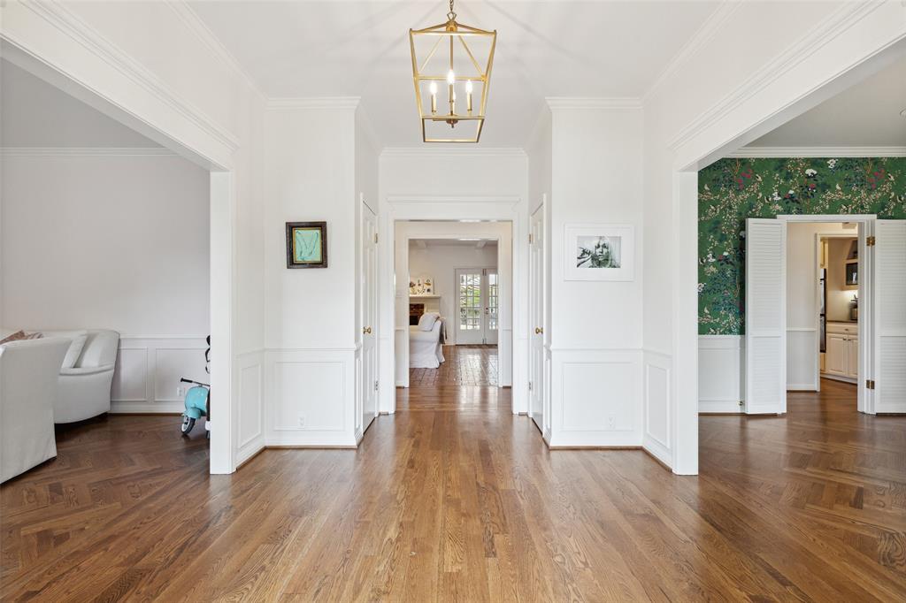 Russwood Acres 2nd Inst - Residential