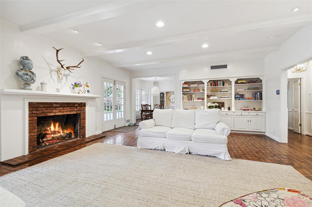 Russwood Acres 2nd Inst - Residential