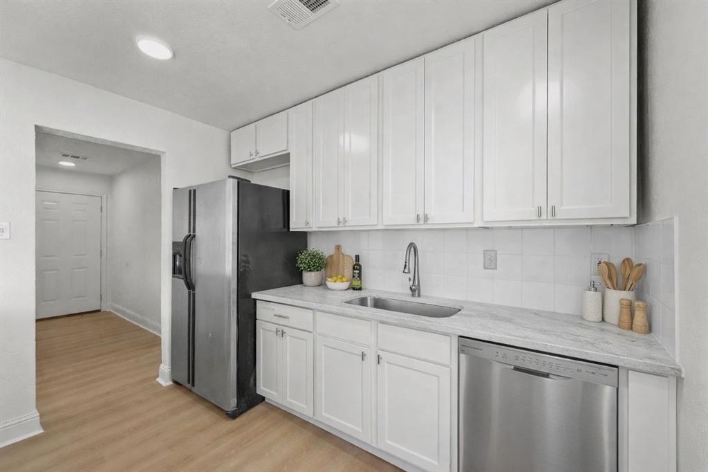 Kenwood Heights 03 - Residential