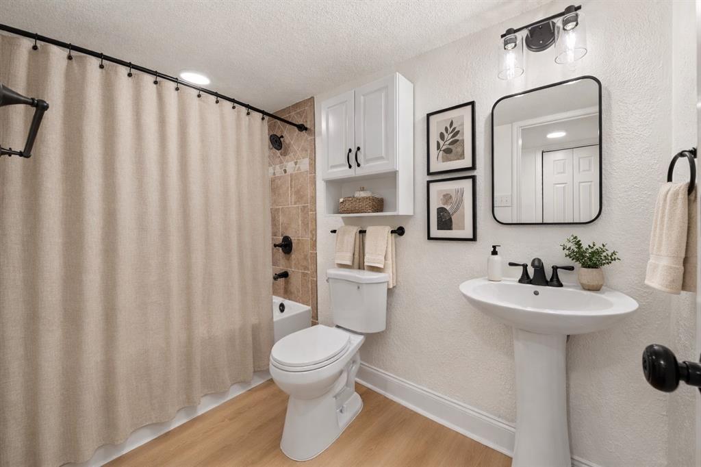 Kenwood Heights 03 - Residential